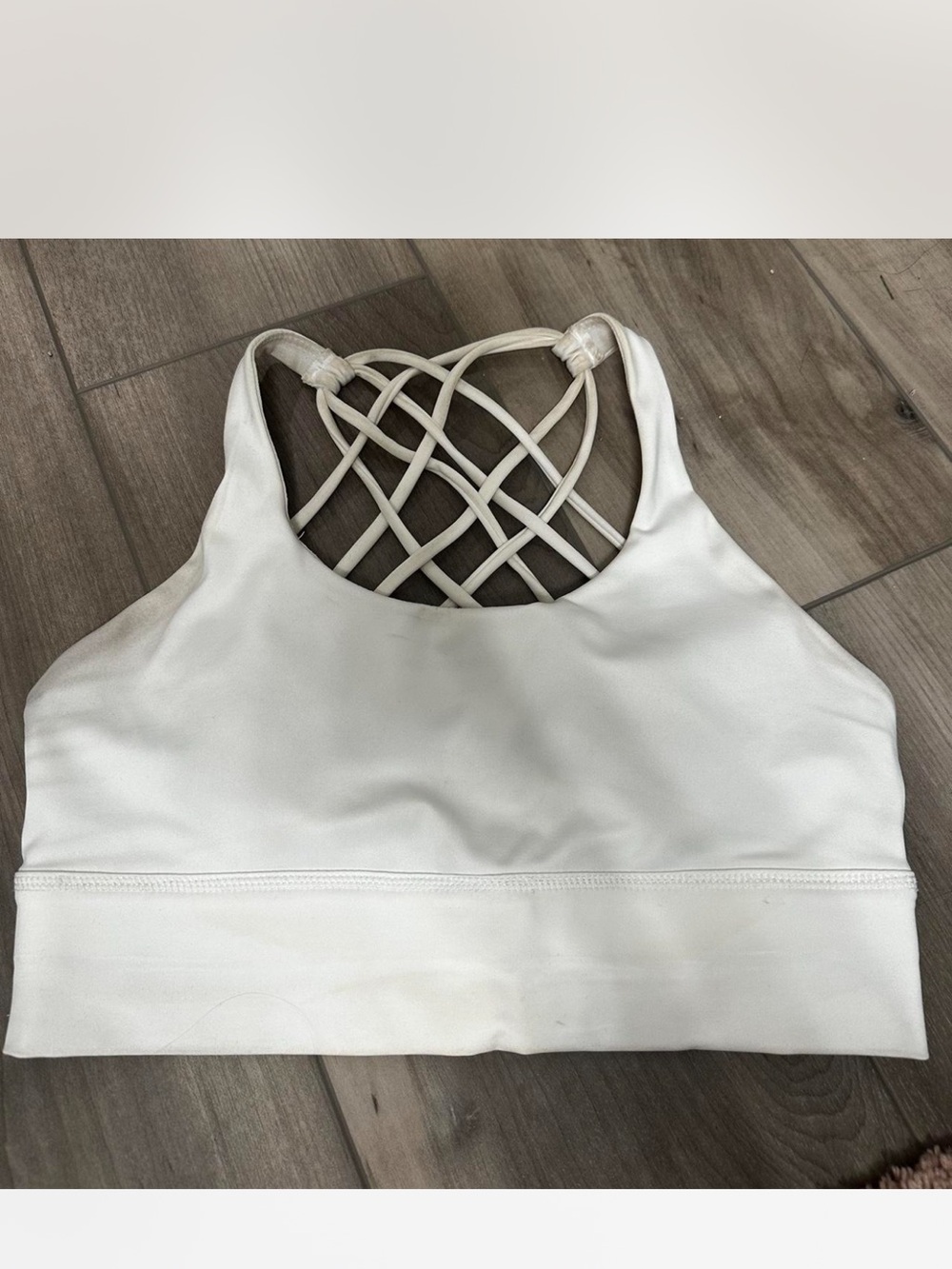 Lululemon Women’s size 6 Free to Be Longline White Sports Bra - Picture 3 of 5
